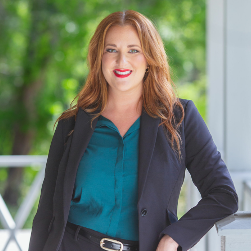 Stephanie Vazquez Headshot