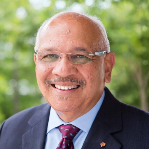Vic Torres Headshot